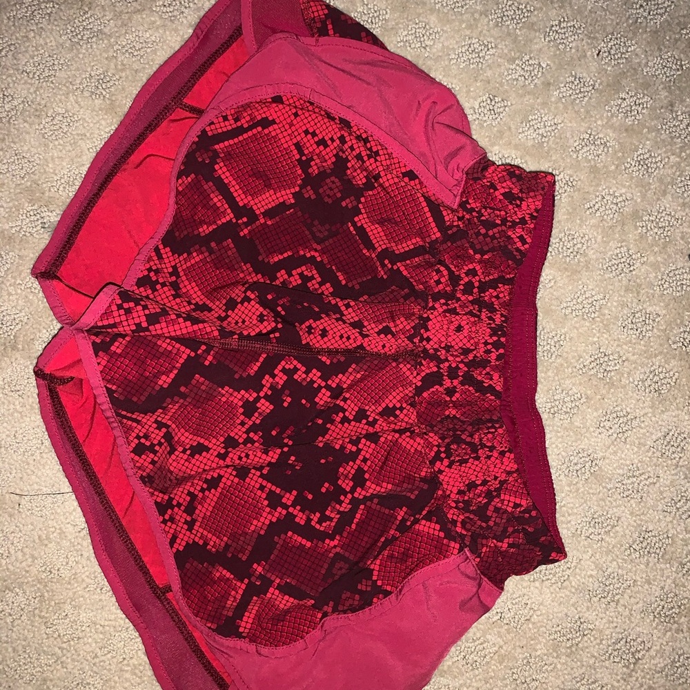snakeskin print lulu lemon shorts